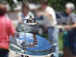 Solar-Cooker-Operating-Backyard-v2_edited-1